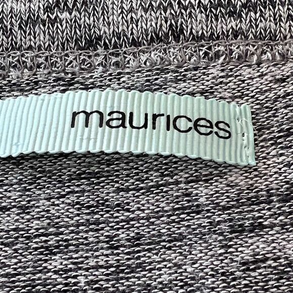 Maurices Women's Gray Long Sleeve Swing Top LG - Picture 8 of 8